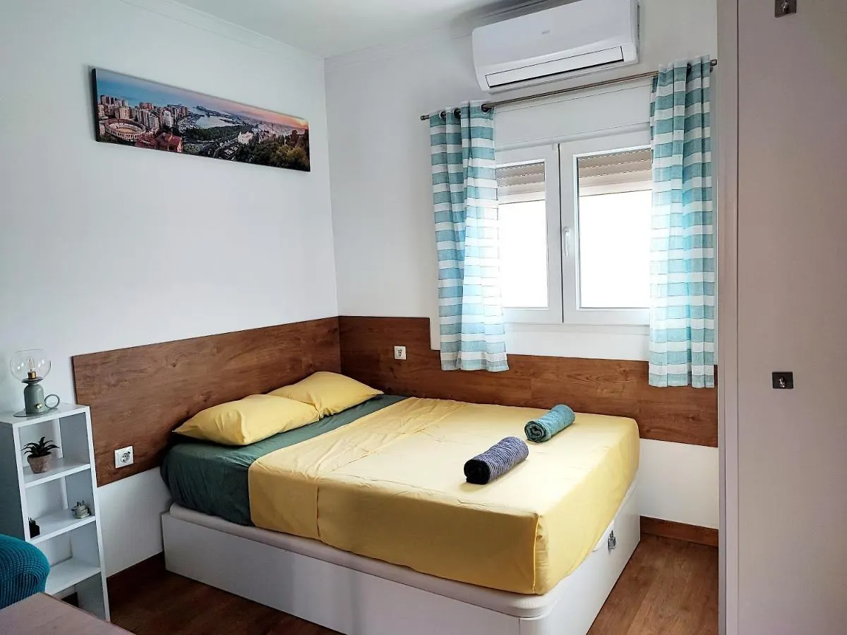 Apartment Bright And Quiet Studio In Malaga